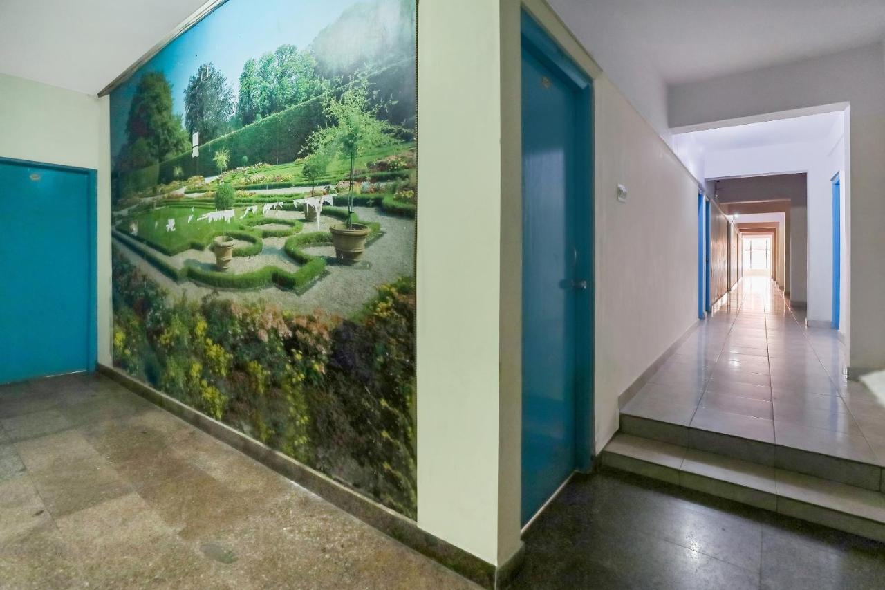 Oyo Hotel Hindustan Deluxe Мангалор Экстерьер фото